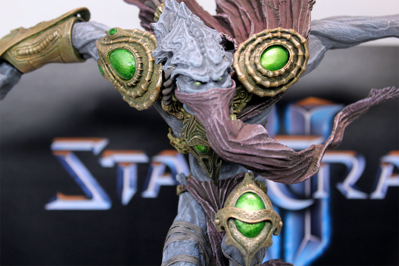 Illustration for article titled A Closer Look At DC's StarCraft II & World of WarCraft Toys